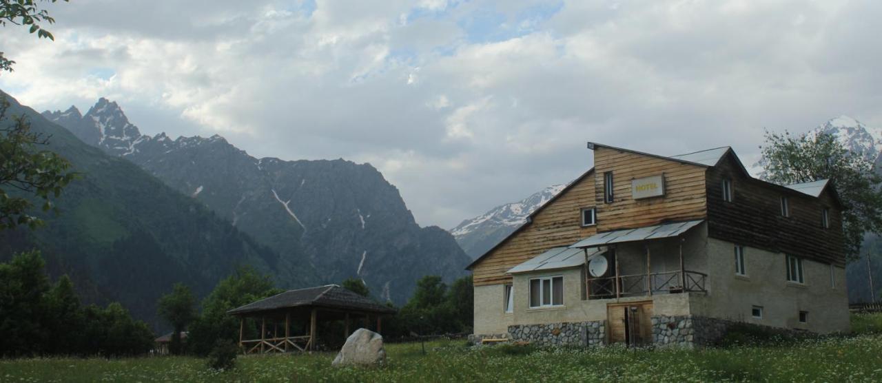 Guesthouse Daeli Mazeri Exteriör bild